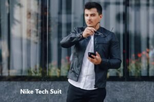 Nike Tech Suit